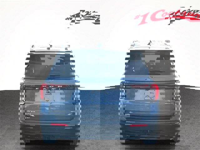 Certified 2025 Ford Explorer Active image 4