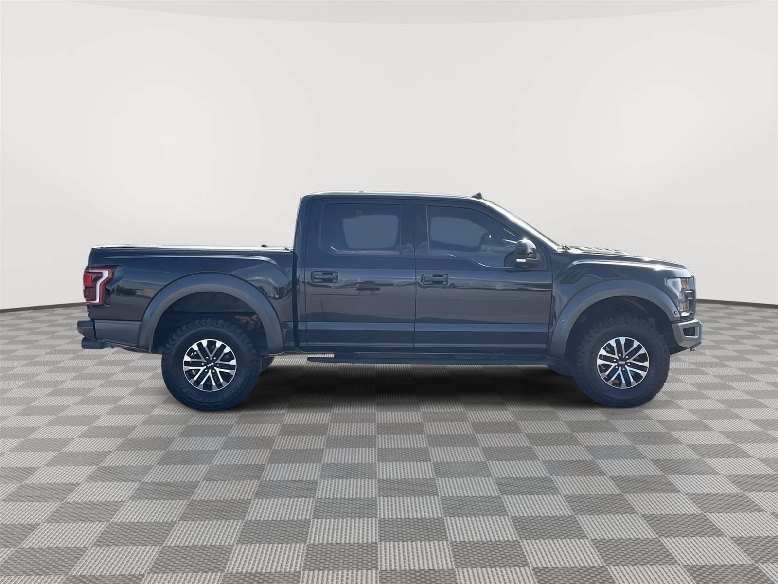 Certified 2020 Ford F150 Raptor w/ Equipment Group 802A Luxury AWD/4WD image 6