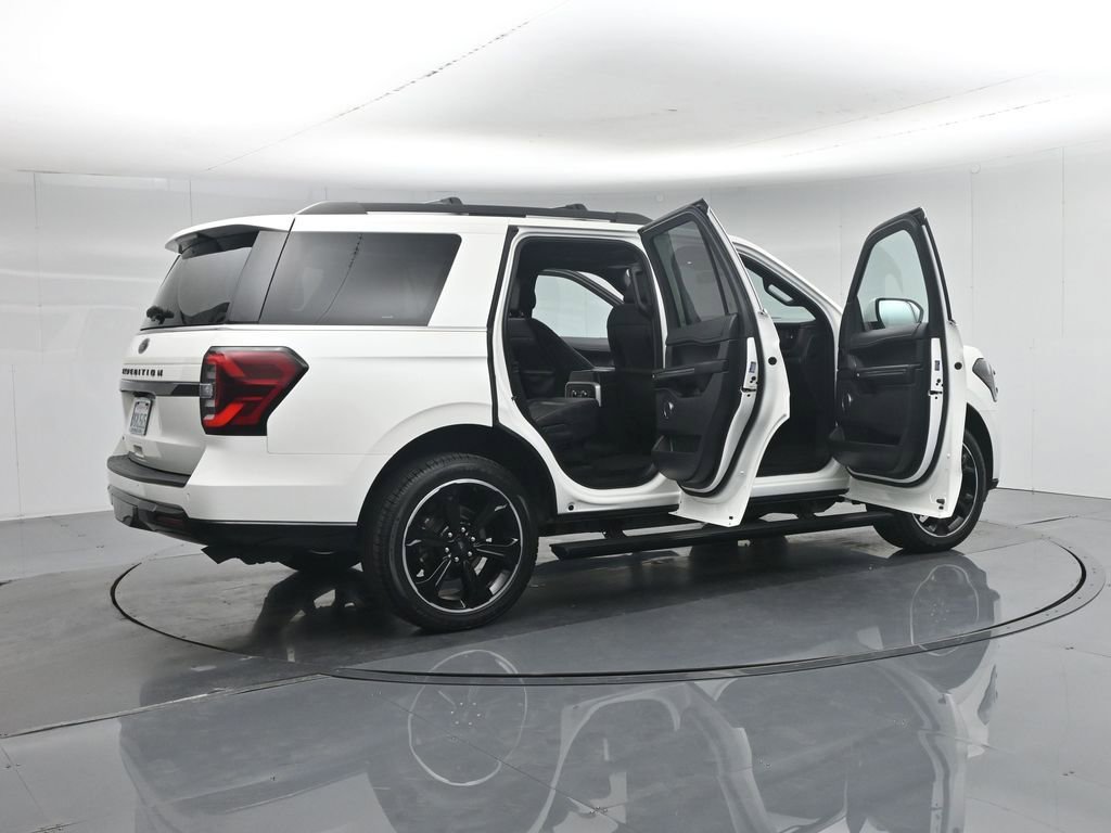 Certified 2023 Ford Expedition Limited AWD/4WD image 6