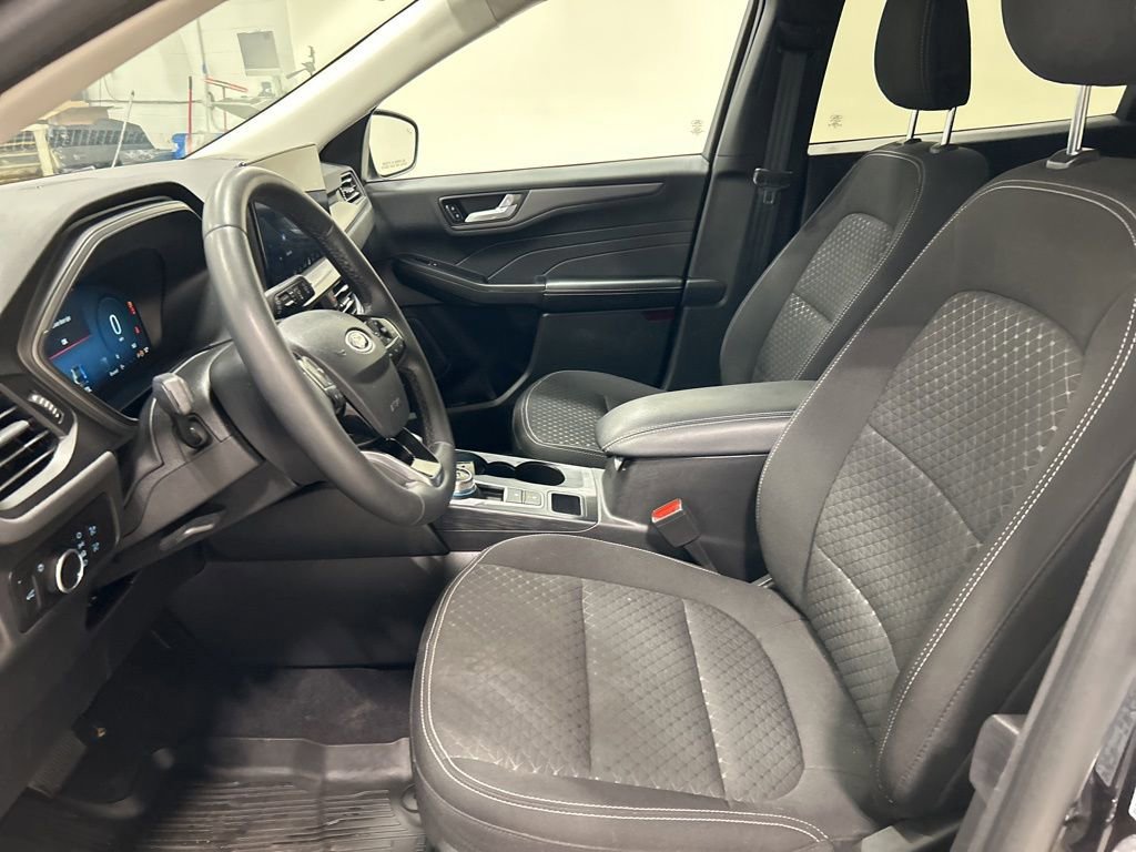 Certified 2023 Ford Escape Active w/ Tech Pack #2 image 12