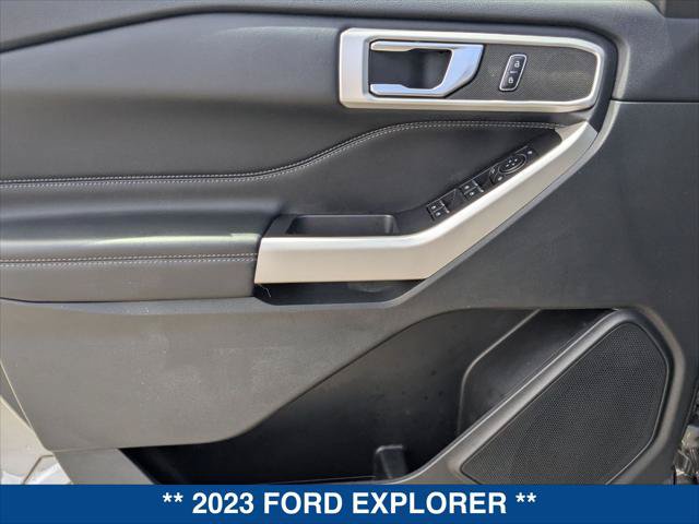 Certified 2023 Ford Explorer XLT w/ Equipment Group 202A RWD image 10