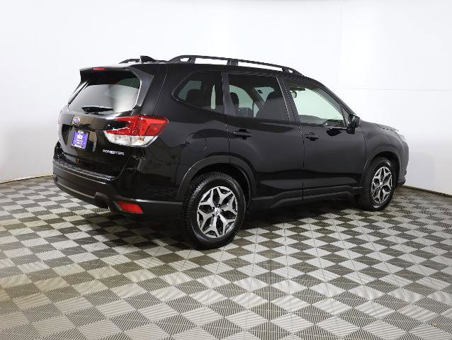 Used 2022 Subaru Forester Premium w/ Popular Package #1 image 4