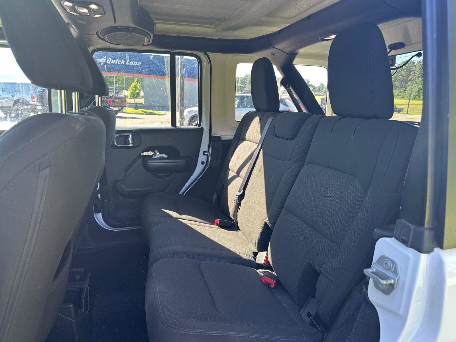 Used 2019 Jeep Wrangler Unlimited Sport S AWD/4WD image 7