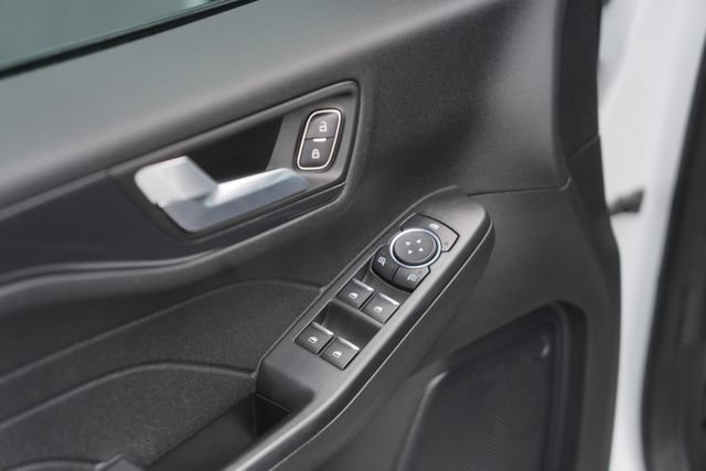 Certified 2023 Ford Escape ST-Line w/ Tech Pack #1 FWD image 29