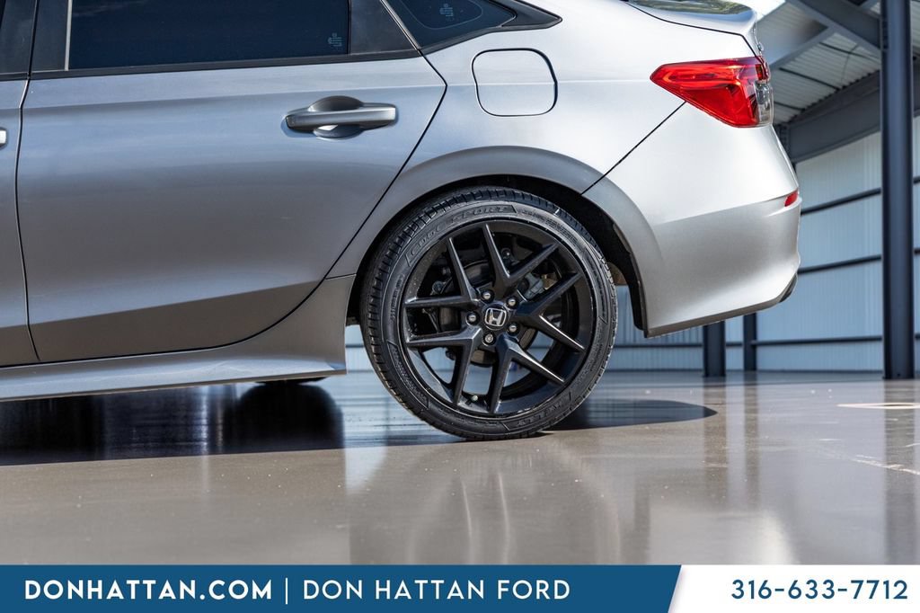 Used 2023 Honda Civic Sport image 30