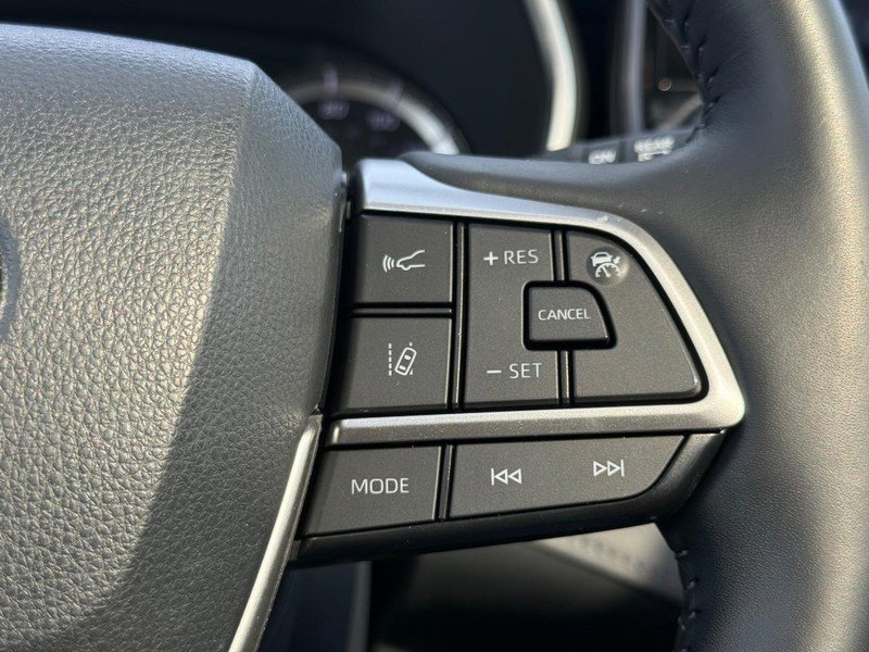 Used 2022 Toyota Highlander Platinum image 20