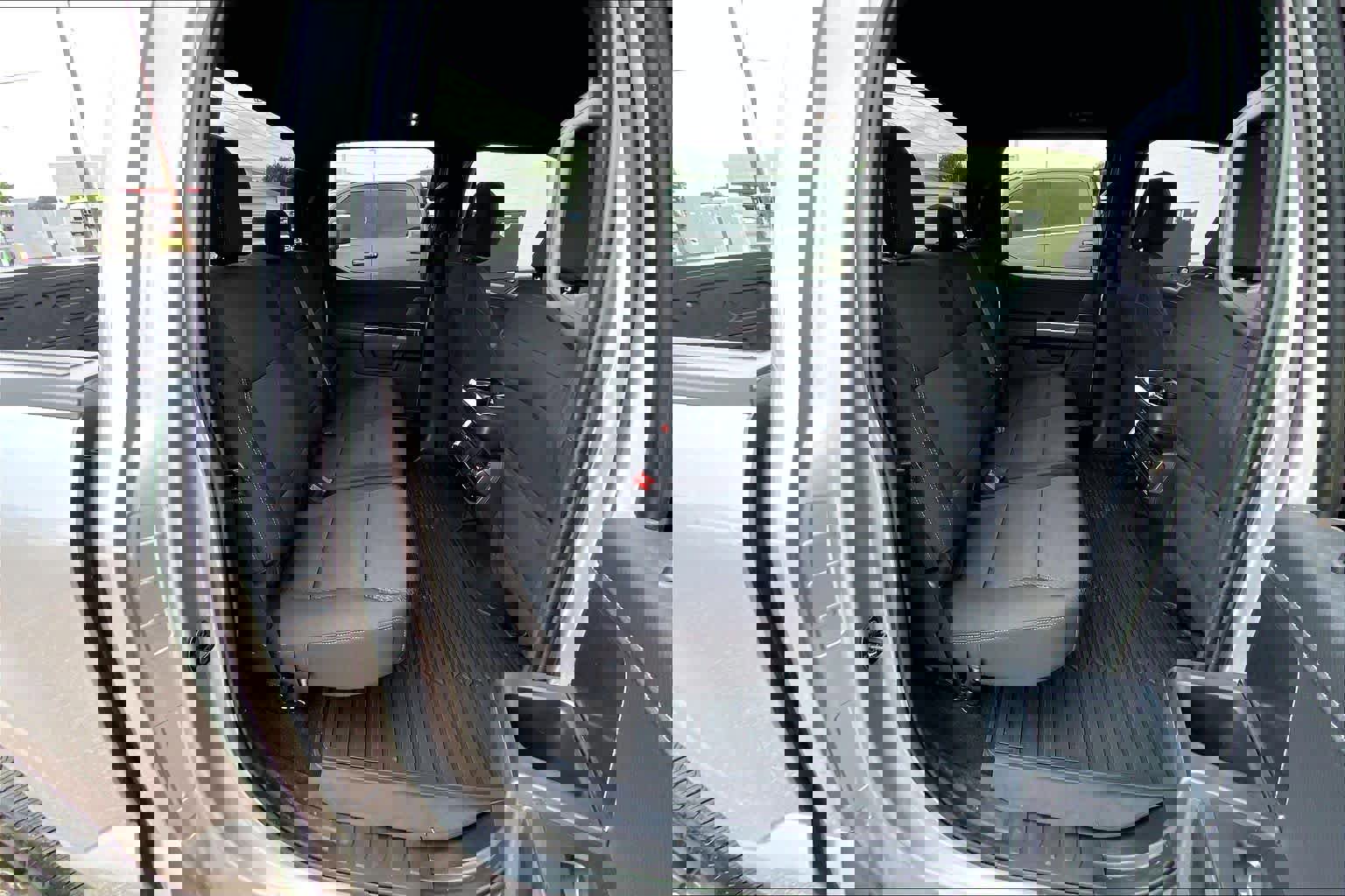 Certified 2022 Ford F150 XLT w/ Equipment Group 302A High image 20