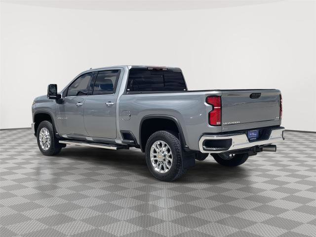 Used 2025 Chevrolet Silverado 2500 LTZ w/ LTZ Premium Package AWD/4WD image 9