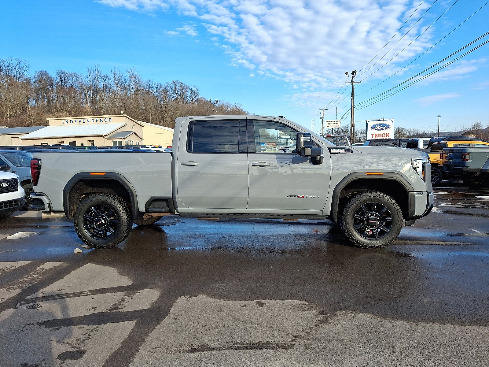 Used 2024 GMC Sierra 3500 AT4 w/ AT4 Premium Plus Package image 12
