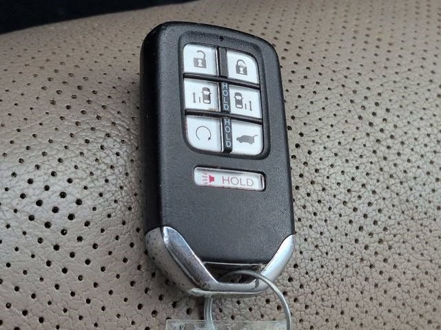 Used 2023 Honda Odyssey Elite image 29