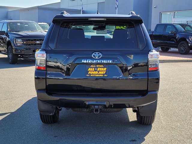 Used 2024 Toyota 4Runner SR5 image 4
