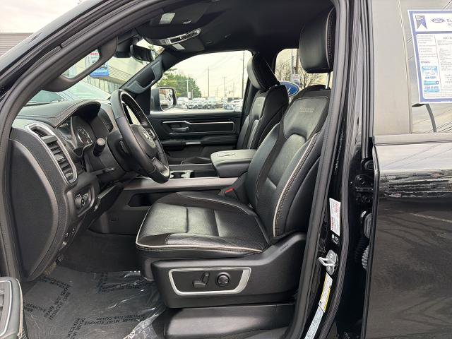 Used 2022 RAM 1500 Laramie w/ Sport Appearance Package image 9