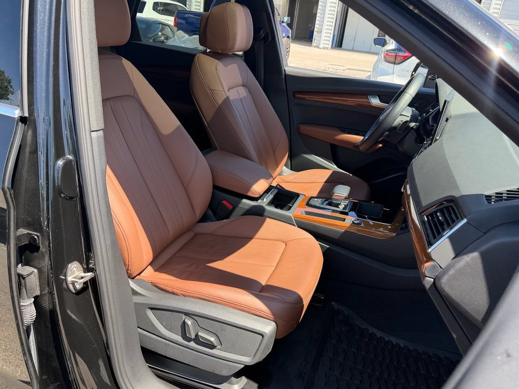 Used 2022 Audi Q5 2.0T Premium AWD/4WD image 19