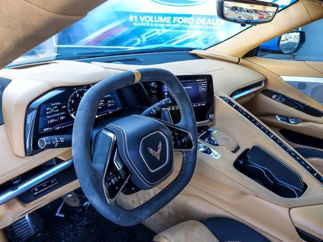Used 2021 Chevrolet Corvette Stingray Premium Conv w/ Z51 Performance Package image 13