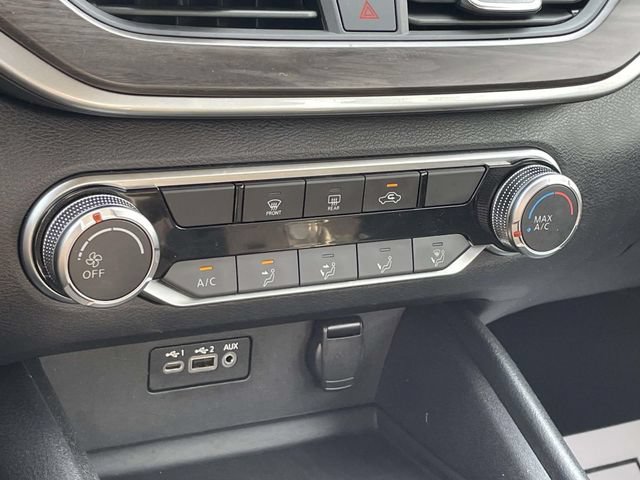 Used 2025 Nissan Altima 2.5 SV FWD image 25