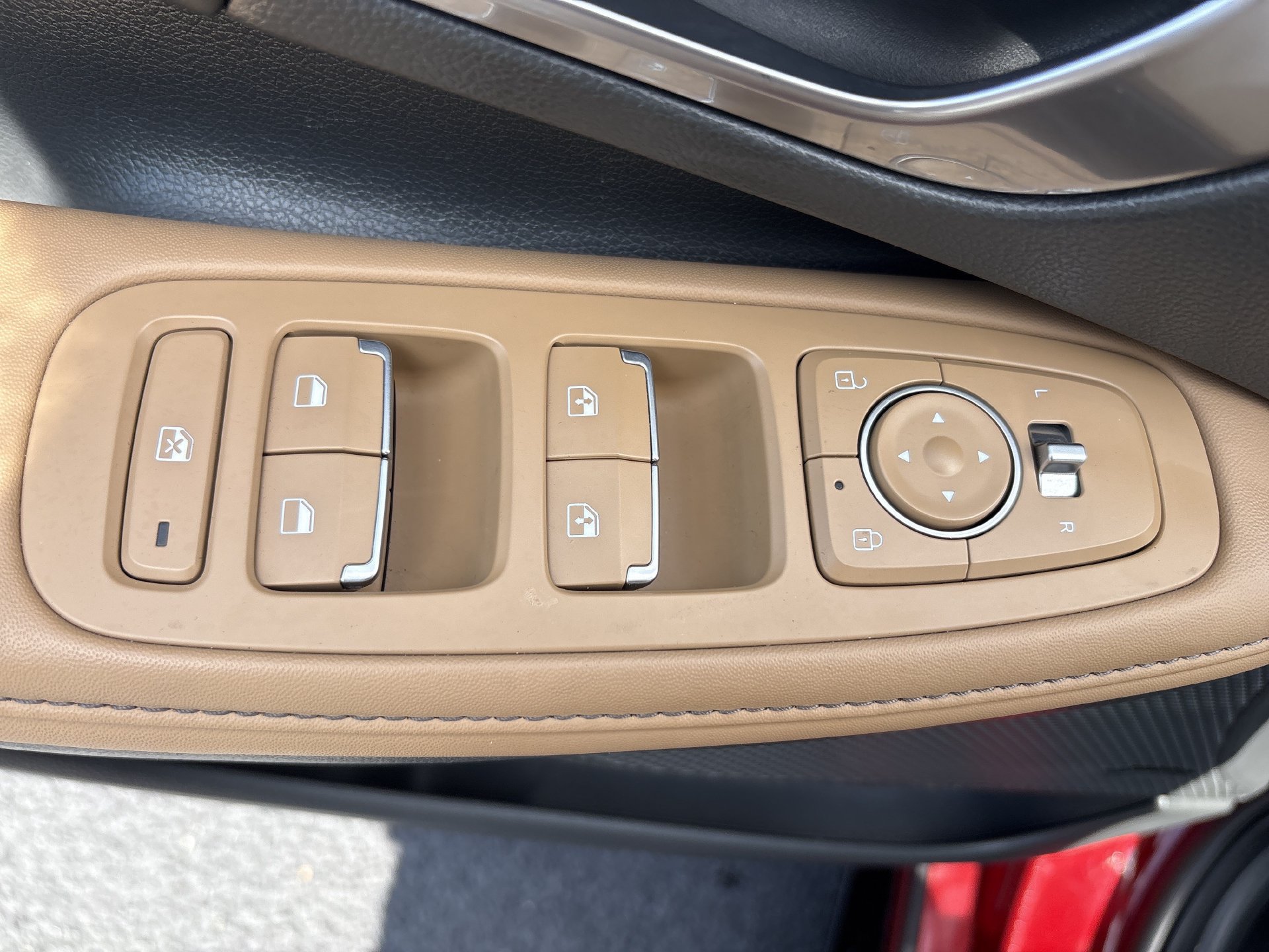 Used 2023 Hyundai Sonata Limited FWD image 13