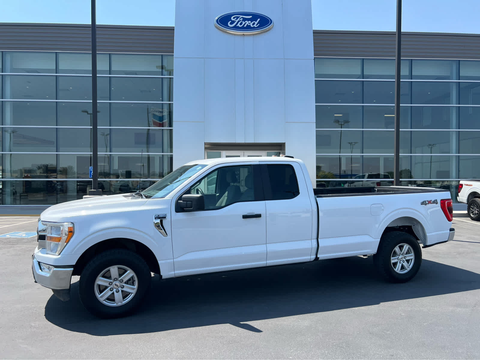 Certified 2022 Ford F150 XLT w/ Trailer Tow Package AWD/4WD image 1
