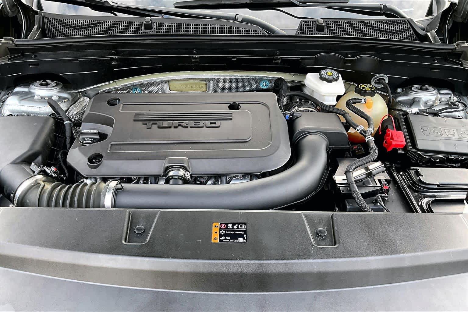 Used 2023 Buick Envision Preferred AWD/4WD image 32