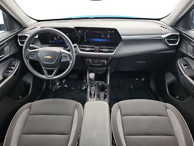 Used 2025 Chevrolet TrailBlazer LT FWD image 9