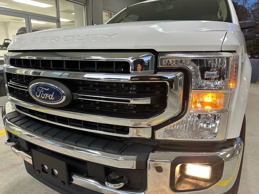 Certified 2022 Ford F250 Lariat w/ Chrome Package image 1