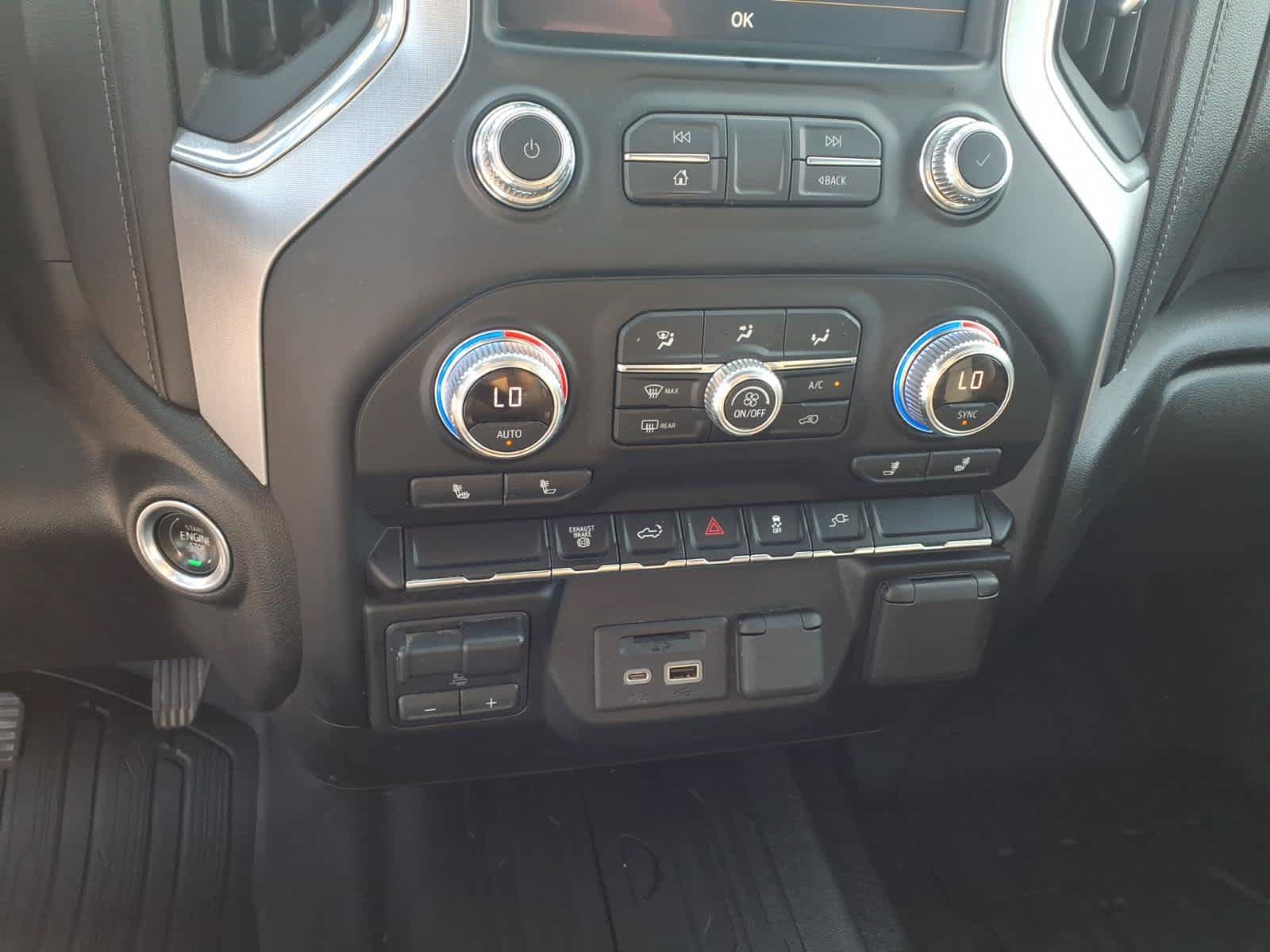 Used 2021 GMC Sierra 2500 SLT w/ Gooseneck/5TH Wheel Package AWD/4WD image 13