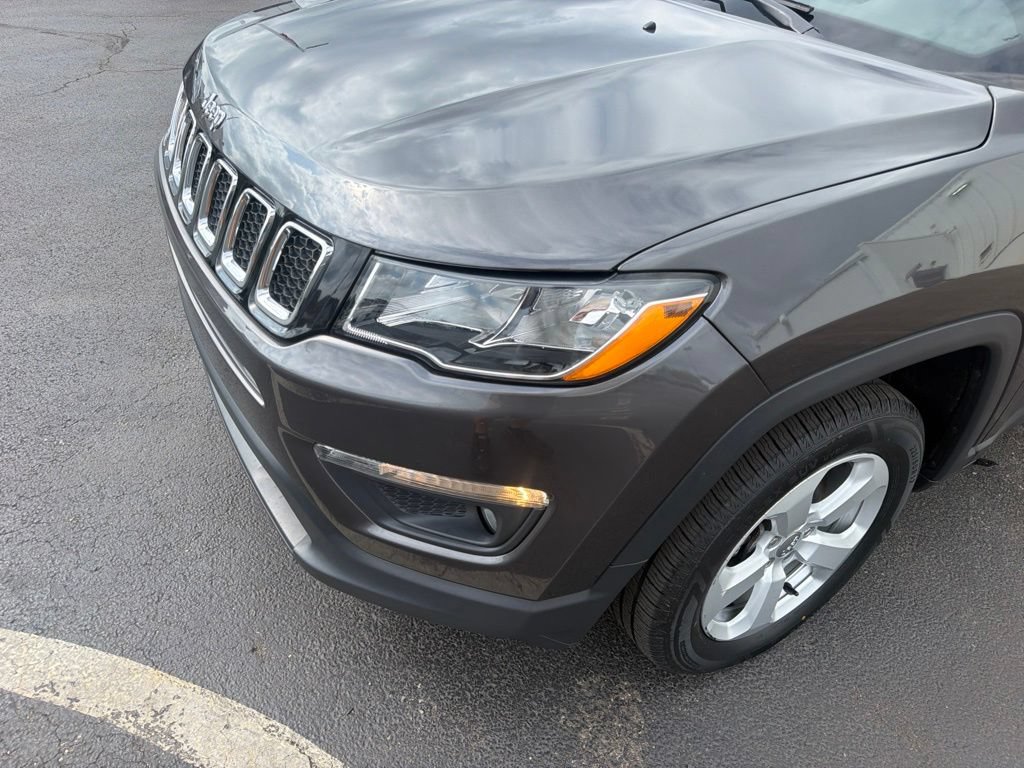 Used 2021 Jeep Compass Latitude w/ Convenience Group AWD/4WD image 17