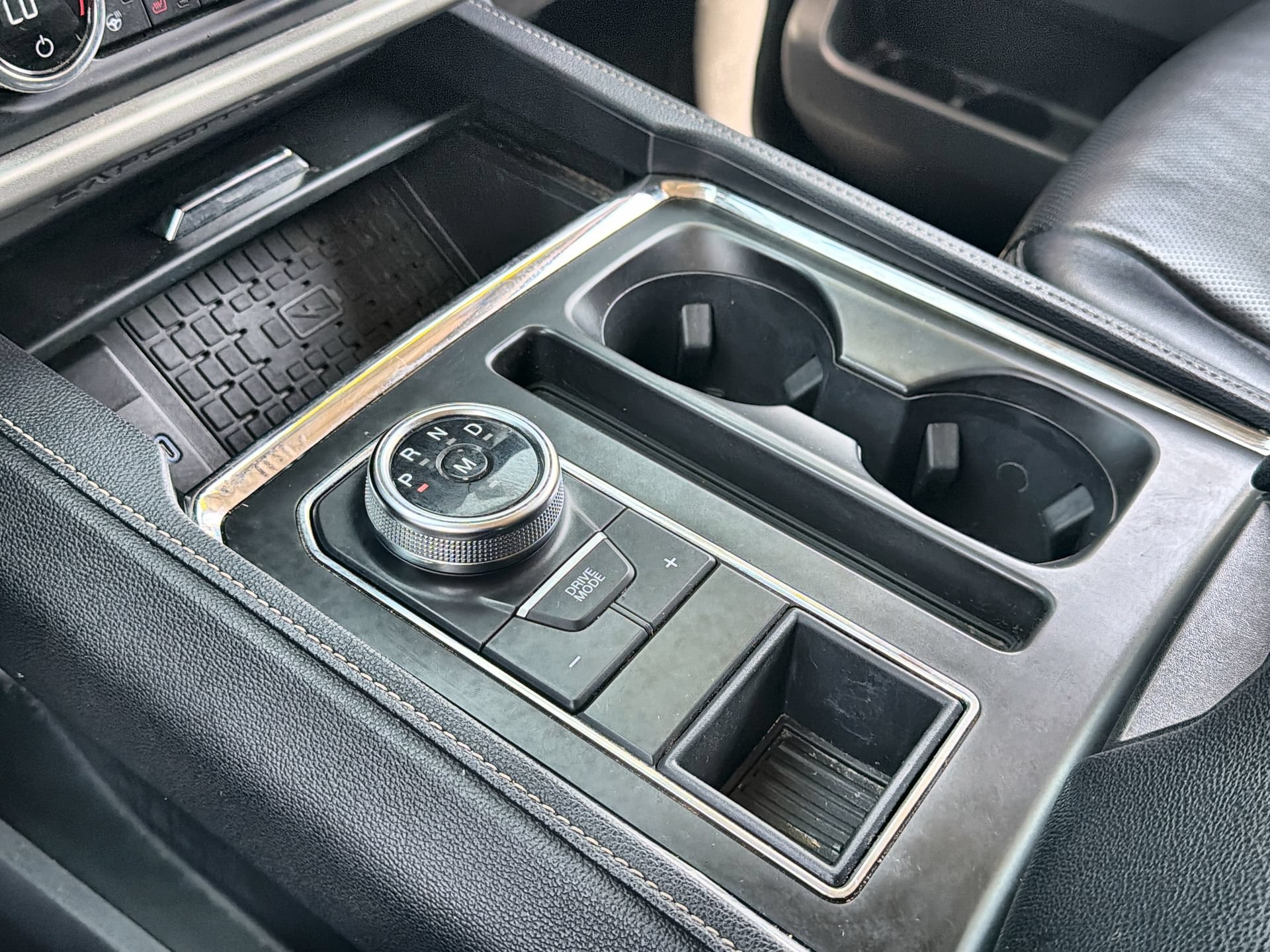 Certified 2022 Ford Expedition XLT RWD image 20