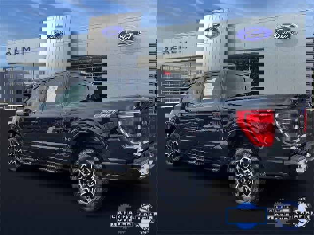 Certified 2022 Ford F150 XLT w/ Equipment Group 302A High image 4