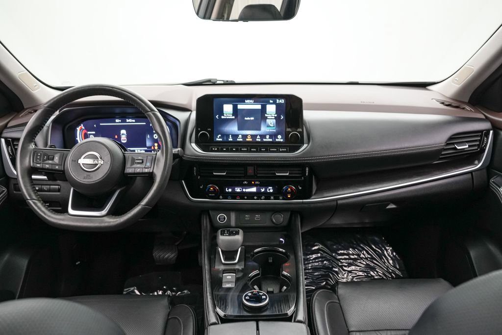 Used 2023 Nissan Rogue Platinum w/ Platinum Premium Package image 14