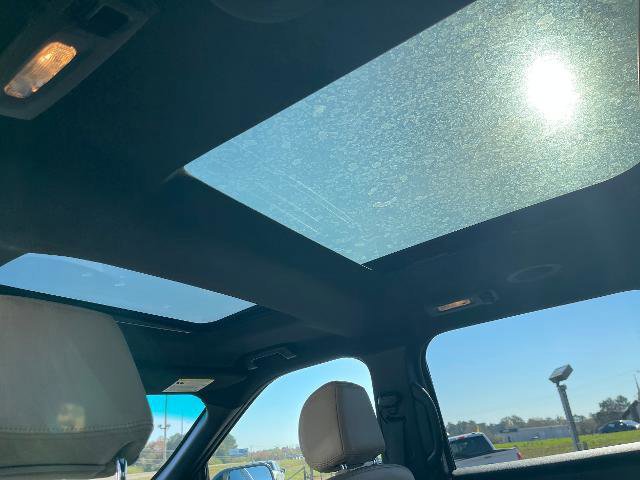 Certified 2016 Ford Explorer XLT w/ Equipment Group 202A image 13