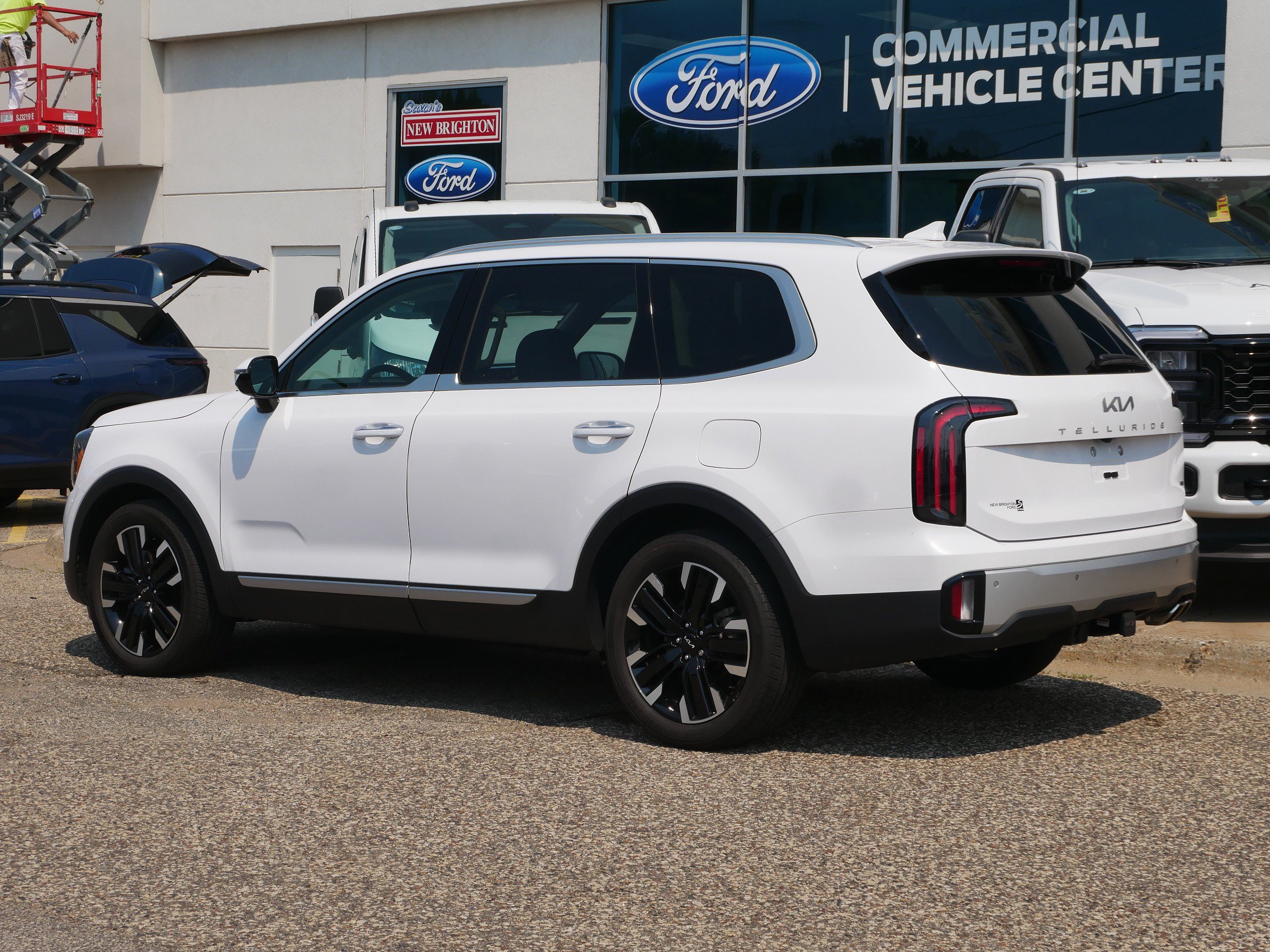 Used 2024 Kia Telluride SX Prestige w/ Towing Package AWD/4WD image 27