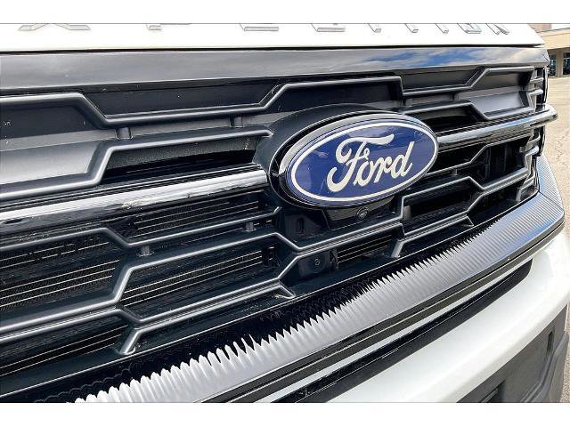 Certified 2025 Ford Expedition Active image 30