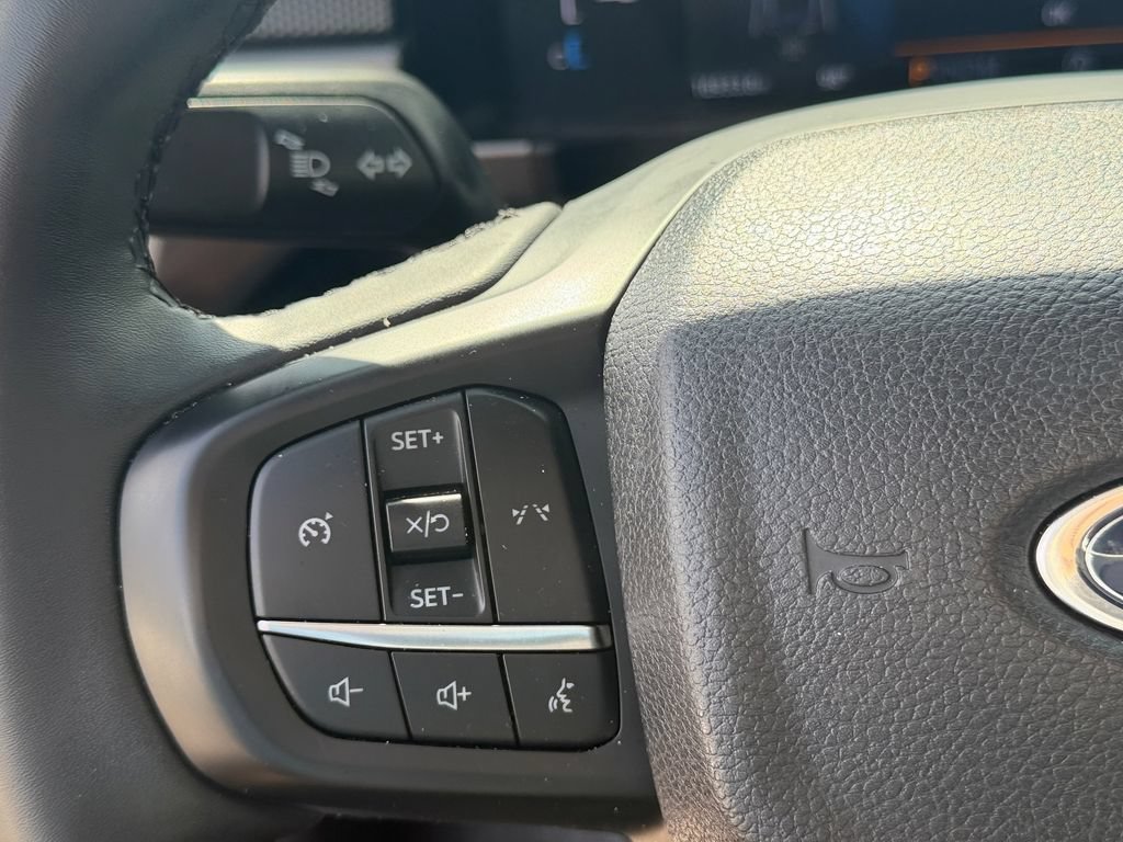 Certified 2024 Ford Ranger XLT RWD image 25