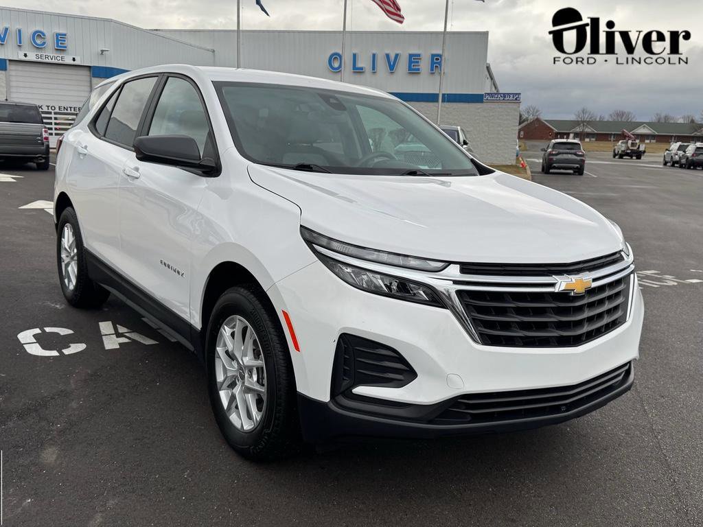 Used 2024 Chevrolet Equinox LS w/ LS Convenience Package image 7