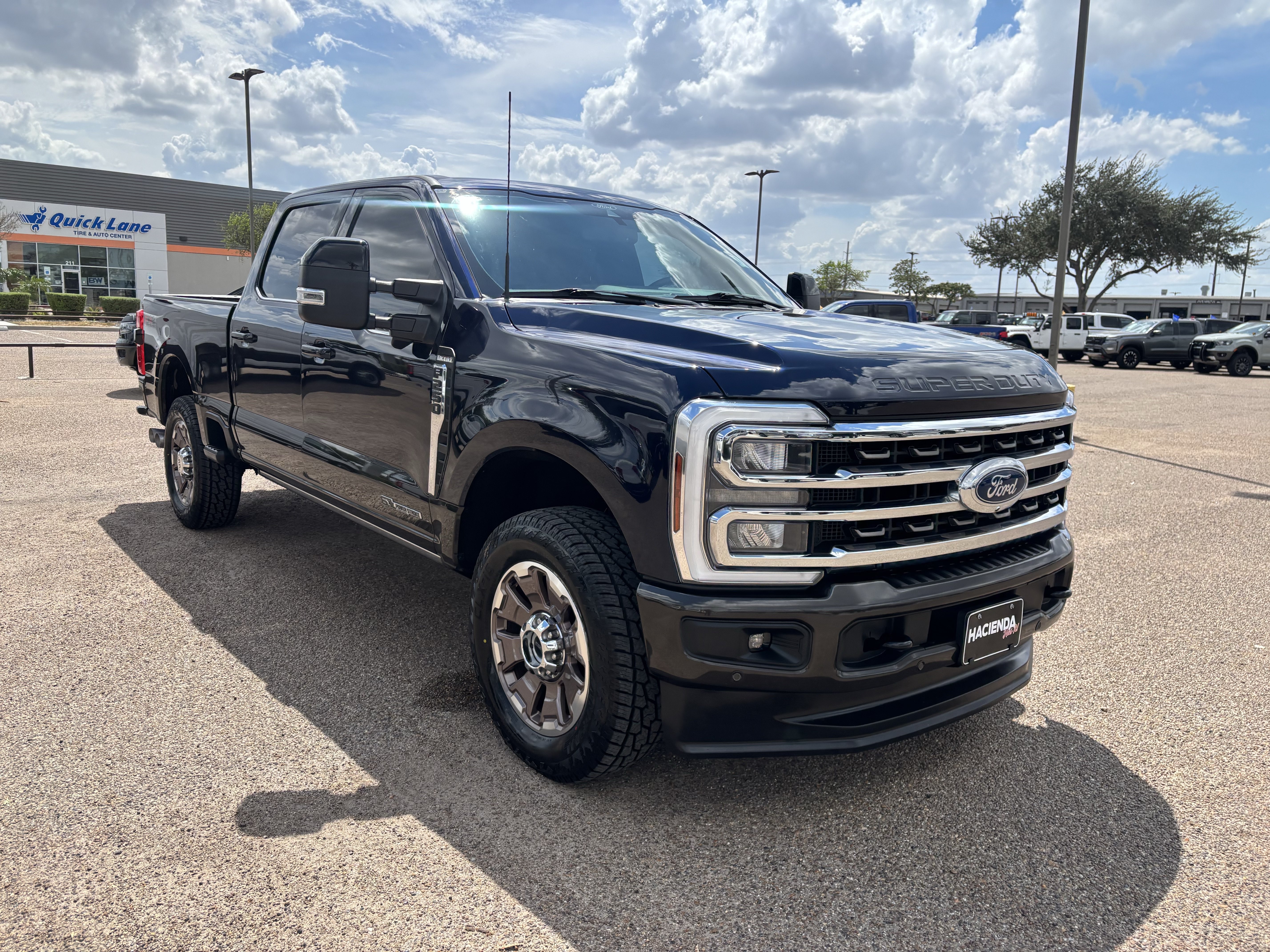 Certified 2024 Ford F250 King Ranch w/ FX4 Off-Road Package AWD/4WD image 5