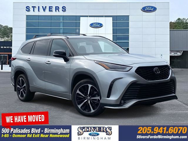 Used 2022 Toyota Highlander XSE image 7