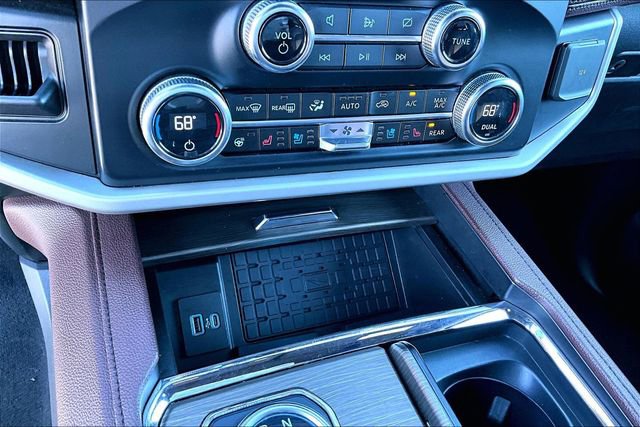 Certified 2024 Ford Expedition Limited image 23