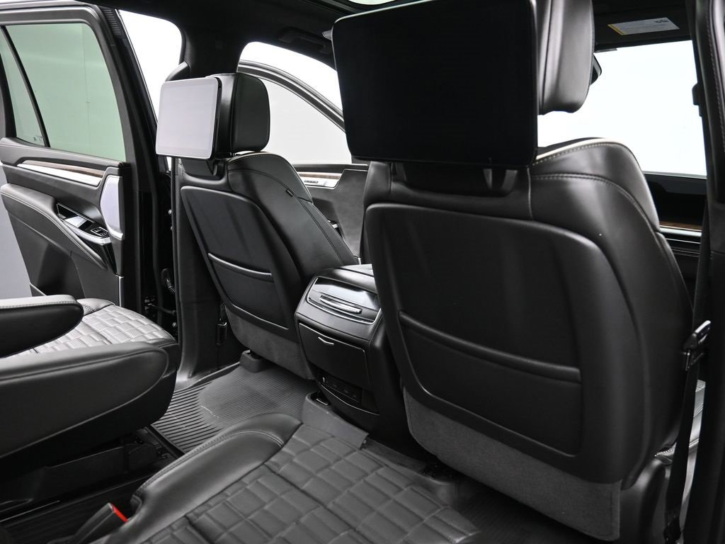 Used 2025 Cadillac Escalade Sport Platinum w/ LPO, Floor Liner Package image 10