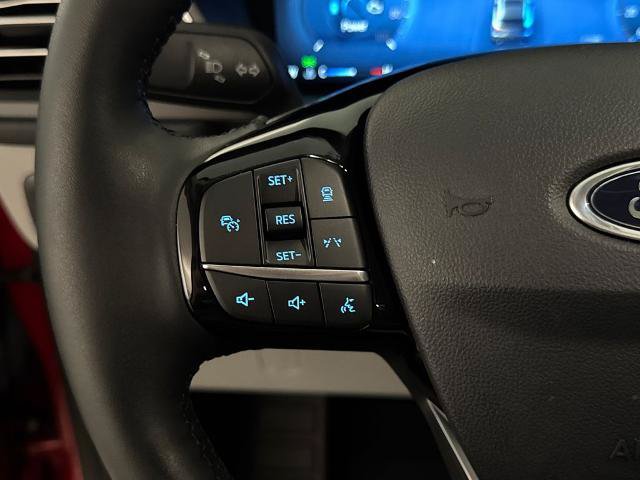 Certified 2025 Ford Escape SE w/ PHEV Premium Package FWD image 21