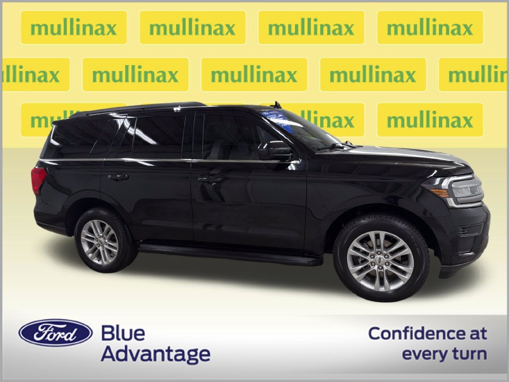 Certified 2024 Ford Expedition XLT RWD image 2