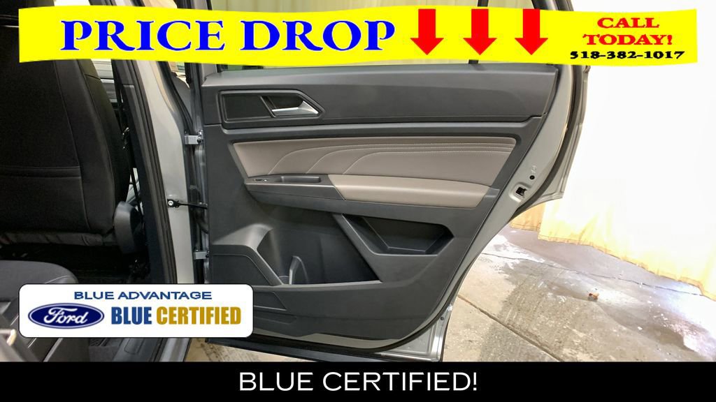 Used 2023 Volkswagen Atlas Cross Sport SE AWD/4WD image 15