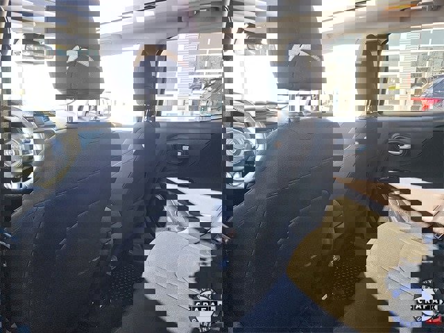 Used 2019 Jeep Renegade Latitude w/ Cold Weather Group image 23