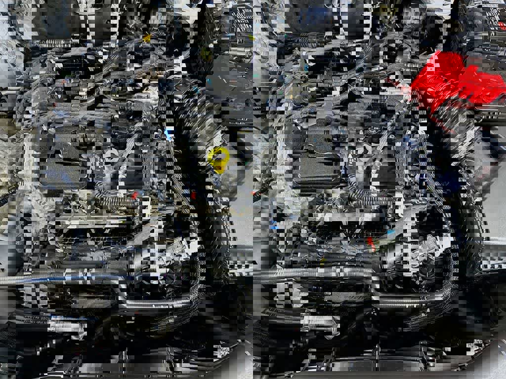 Certified 2020 Ford Escape SE image 12