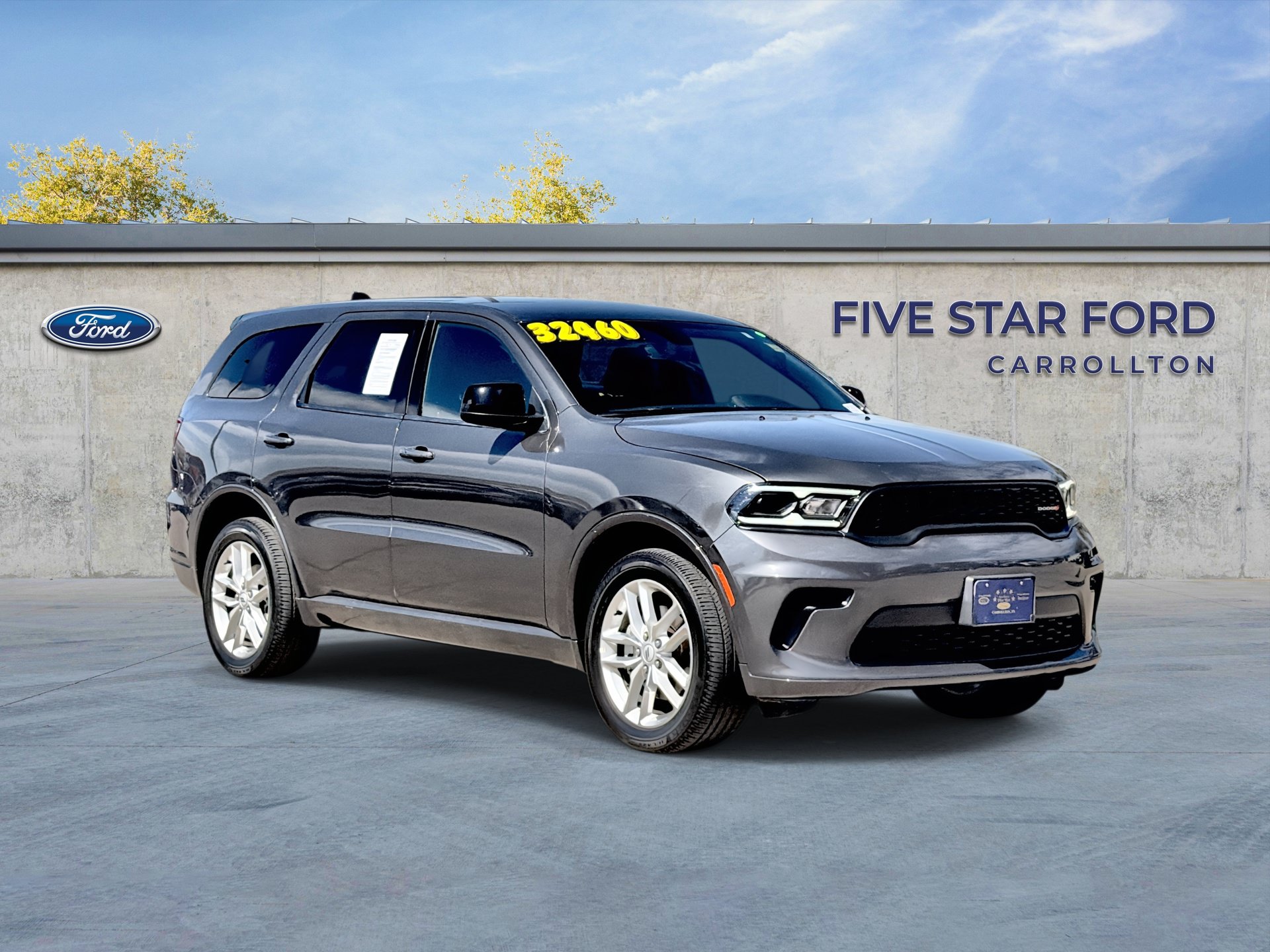 Used 2025 Dodge Durango GT AWD/4WD image 1