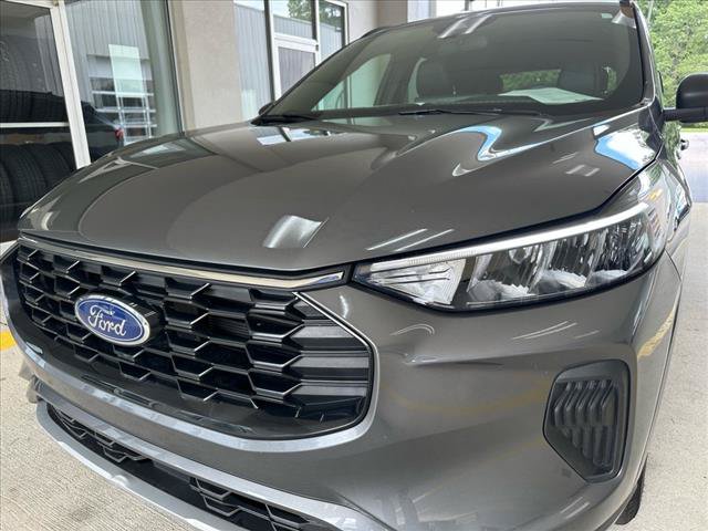 Certified 2023 Ford Escape ST-Line w/ Tech Pack #1 FWD image 1