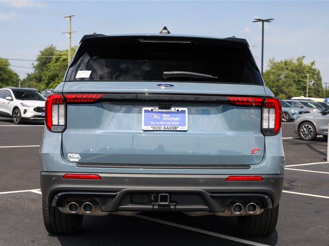 Certified 2025 Ford Explorer ST AWD/4WD image 14