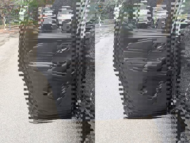 Used 2021 Chevrolet Traverse RS image 29