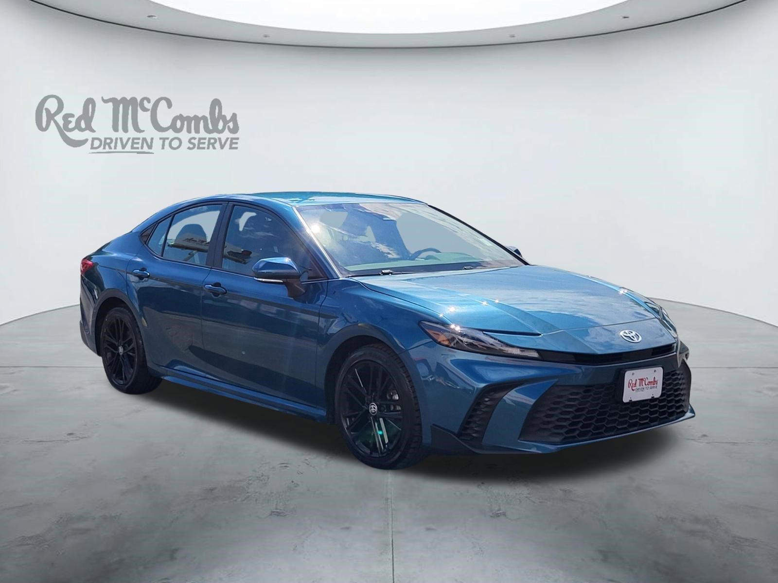 Used 2025 Toyota Camry SE