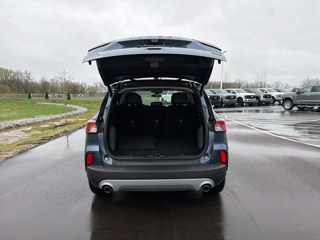 Certified 2020 Ford Escape SEL image 11