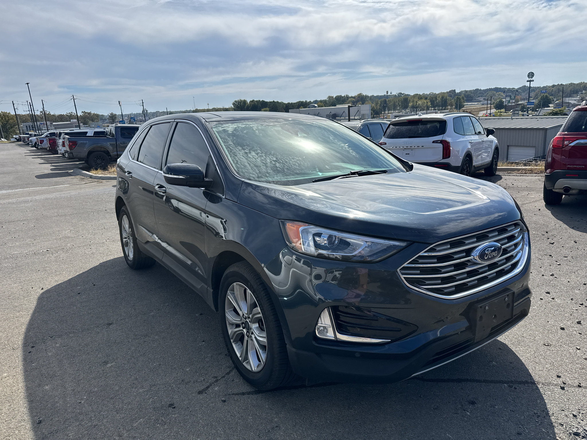 Certified 2022 Ford Edge Titanium w/ Class II Trailer Tow Package AWD/4WD image 10